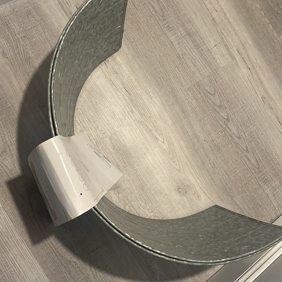 Wondershop Christmas Tree Collar, NWT, Never Used - Picture 3 of 4